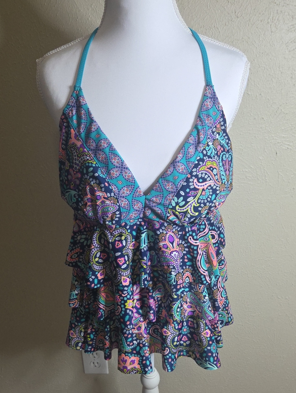Catalina Teal Paisley Ruffle Slimming Swim Tankini, Removable Padding,Lg (12-14)
